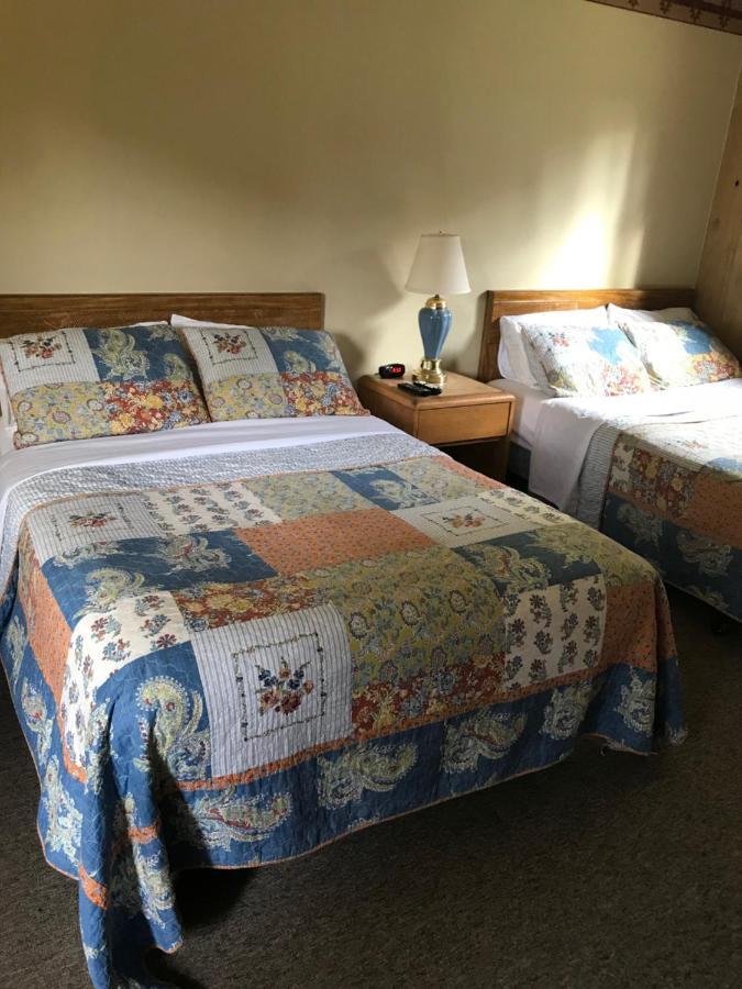 Royal Motel Ironwood Ngoại thất bức ảnh